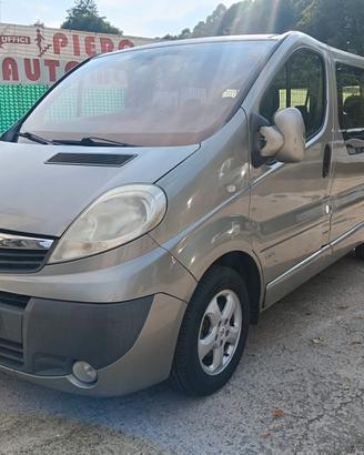 Opel Vivaro 27 2.0 CDTI 120CV PC-TN Combi 9 posti
