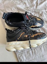 Scarpa versace