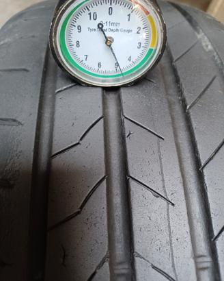 2 Gomme SEMINUOVE 225/65-17 Bridgestone