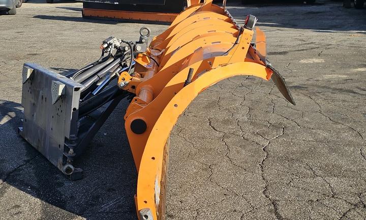 LAMA SGOMBRANEVE BUCHER mod: LM32