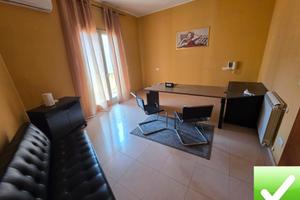 Appartamento Uso Studio Viale Laboccetta 60 Mq