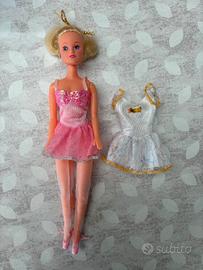 Bambola Barbie ballerina con 2 vestiti