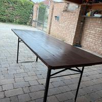 Tavolo da giardino