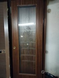 porta a scomparsa, a libro e a battente 