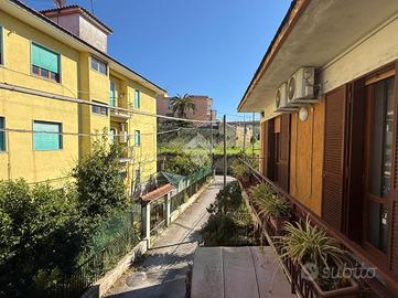 VILLA SINGOLA A NAPOLI