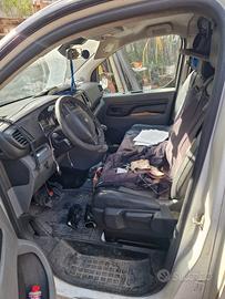 peugeot  expert anno 