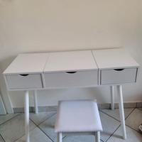 Elegante Mobile Trousse Bianco con Specchio