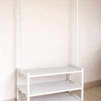 Porta abiti salvaspazio con ripiani e ruote – come