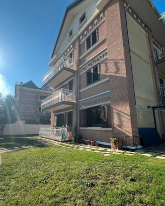 Appartamento con giardino