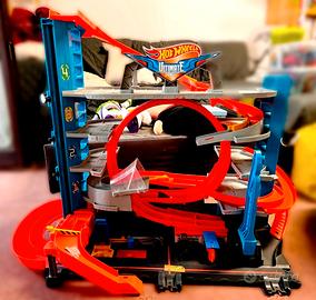 hot wheels big garage