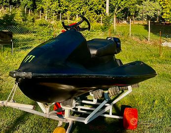 moto d acqua +motore