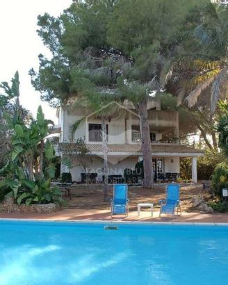 Villa signorile con piscina