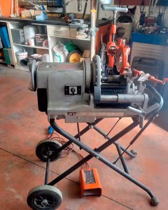Filiera elettrica RIDGID 300 Compact con carrello