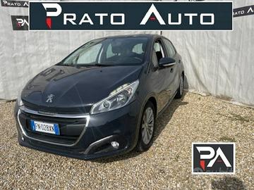 PEUGEOT 208 PureTech 82 5 porte Black Line