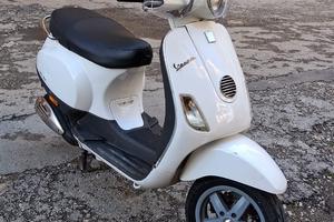 Vespa 50