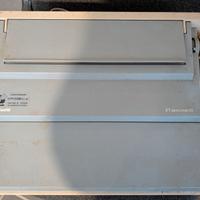 macchina da scrivere Olivetti et personal 55