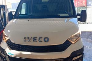 IVECO Daily 35C13 (35-130) Boxato con Sponda Idrau