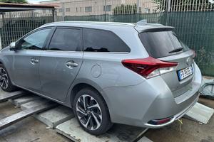 Ricambi Toyota Auris Station Wagon E18 1.6 D-4D 1W