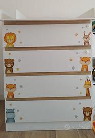 Cassettiera con fasciatoio removibile