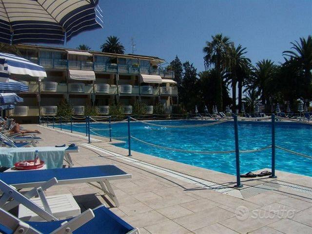 Immobile di 150 m² con 2 locali a Sanremo - Altro