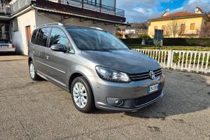 Volkswagen Touran TDI Highline DSG