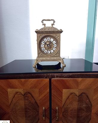 176359 Orologio da comò a batteria mobile in bronz