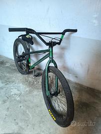 Medusa 26"  scambi0 anche per monopattino elettric