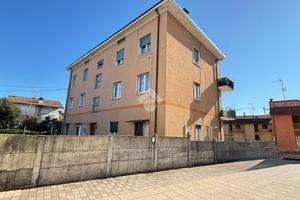 3 LOCALI A OLGIATE MOLGORA