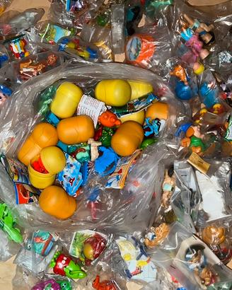 Sorpresa Ovetti Kinder con istruzioni