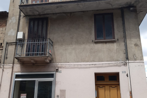 Casa da ristrutturare ad Acri