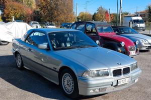 Bmw 320 Cabriolet del 1995 (E36)