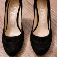 Décolleté CafèNoir in camoscio nero