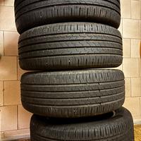 N. 4 Pneumatici Continental 215/55/R17 V