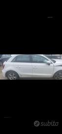 Audi A1 portiera portellone CUS