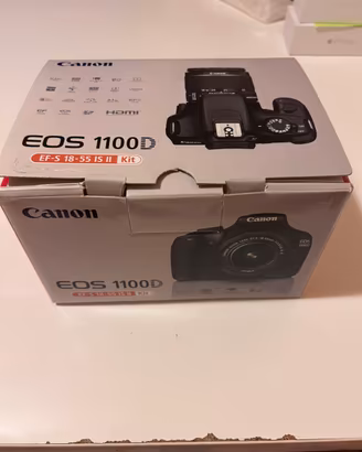 Canon EOS 1100D Kit 18-55mm IS II +Obiettivo Macro