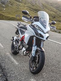 Ducati Multistrada 1200s
