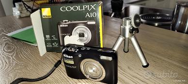 Macchina fotografica digitale tripodo telescopico