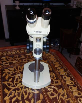 MICROSCOPES (WILD HEERBRUGG-M5-31402