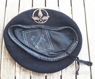 Basco nero vintage E.I. Autieri tg .58 originale