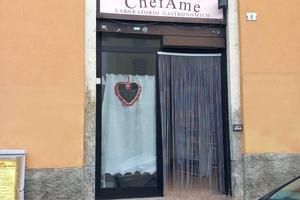 Laboratorio gastronomico con negozio