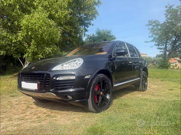 Porsche Cayenne Turbo