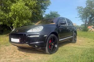 Porsche Cayenne Turbo