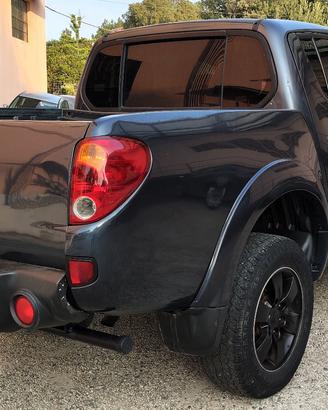 Mitsubishi L200 2.5 DI-D Double Cab Pick up