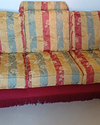 Divani in velluto e stoffa inglese