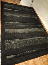TAPPETO NERO FANTASIA. 