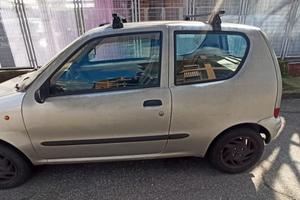 Fiat 600 1.1 Active 2004