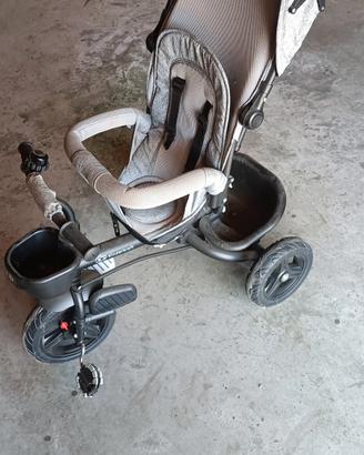 triciclo kinderkraft Ave9