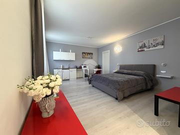 MONOLOCALE A CERNUSCO SUL NAVIGLIO