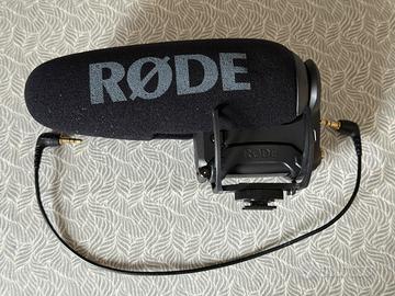 Rode VideoMic Pro+ Microfono on camera