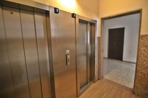 Ufficio di 60 mq. doppi servizi zona Corso Italia